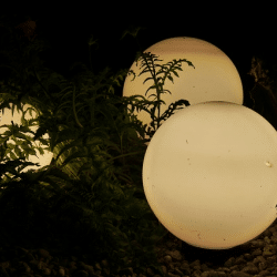 Beleuchtung im Garten: Mit schöner Gartenbeleuchtung lässt sich je nach persönlichem Geschmack ein ganz besonderes Flair zaubern.